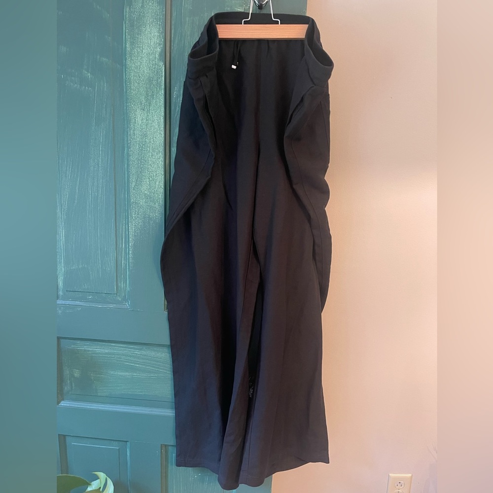 Black linen trousers.